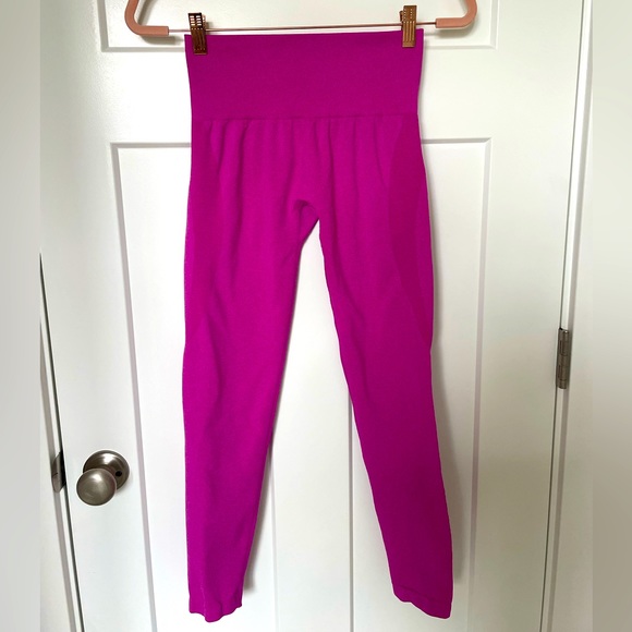 NVGTN Contour Seamless Leggings - Picture 1 of 4